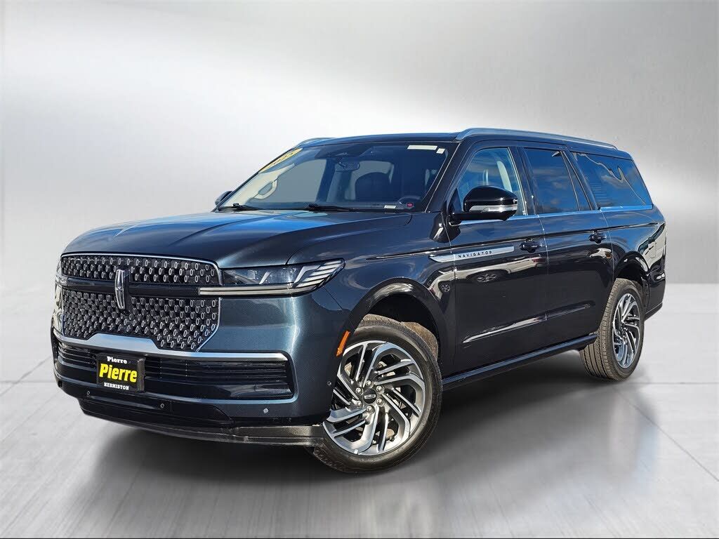 2025 LINCOLN Navigator L