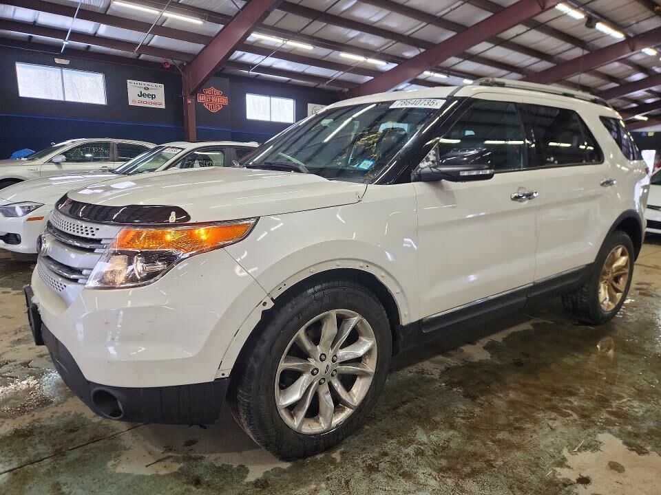 2014 FORD Explorer