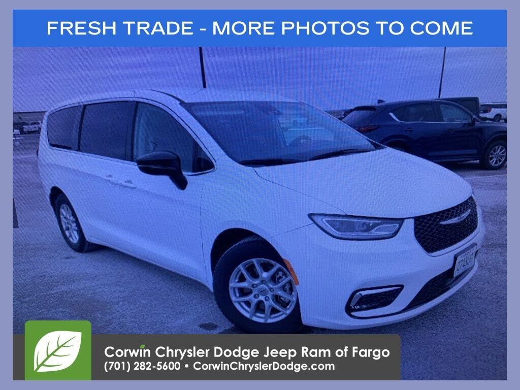 2024 CHRYSLER Pacifica