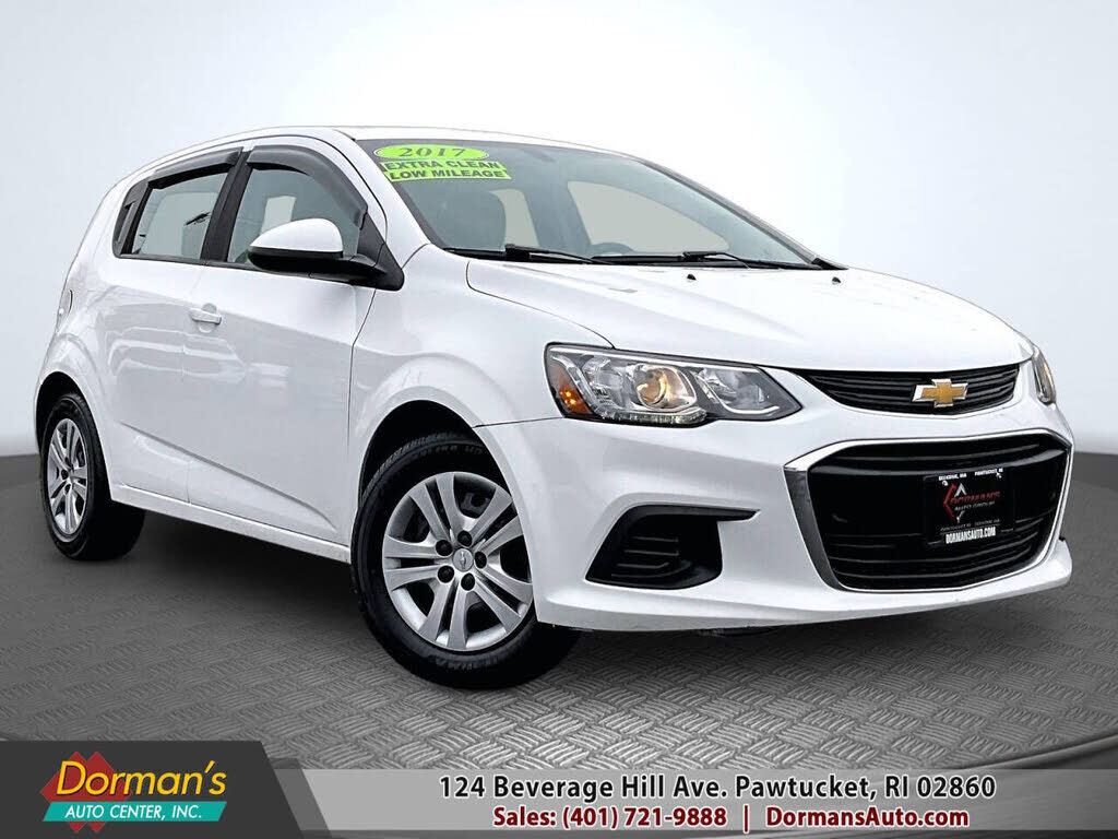 2017 CHEVROLET Sonic