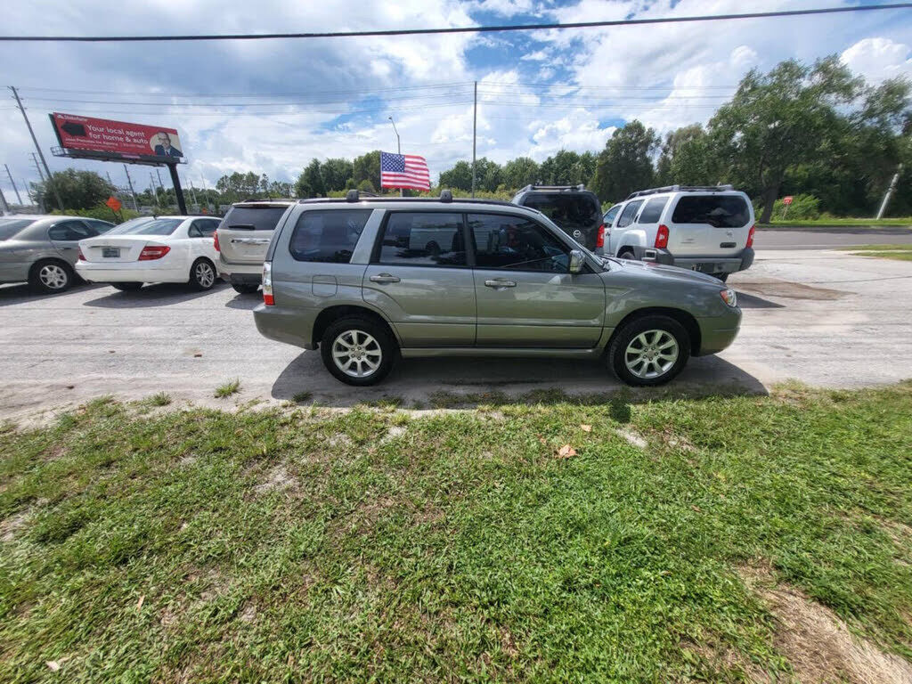 2006 SUBARU Forester