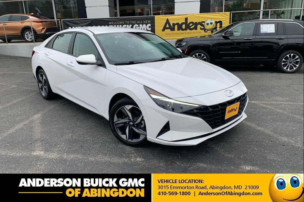 2023 HYUNDAI Elantra