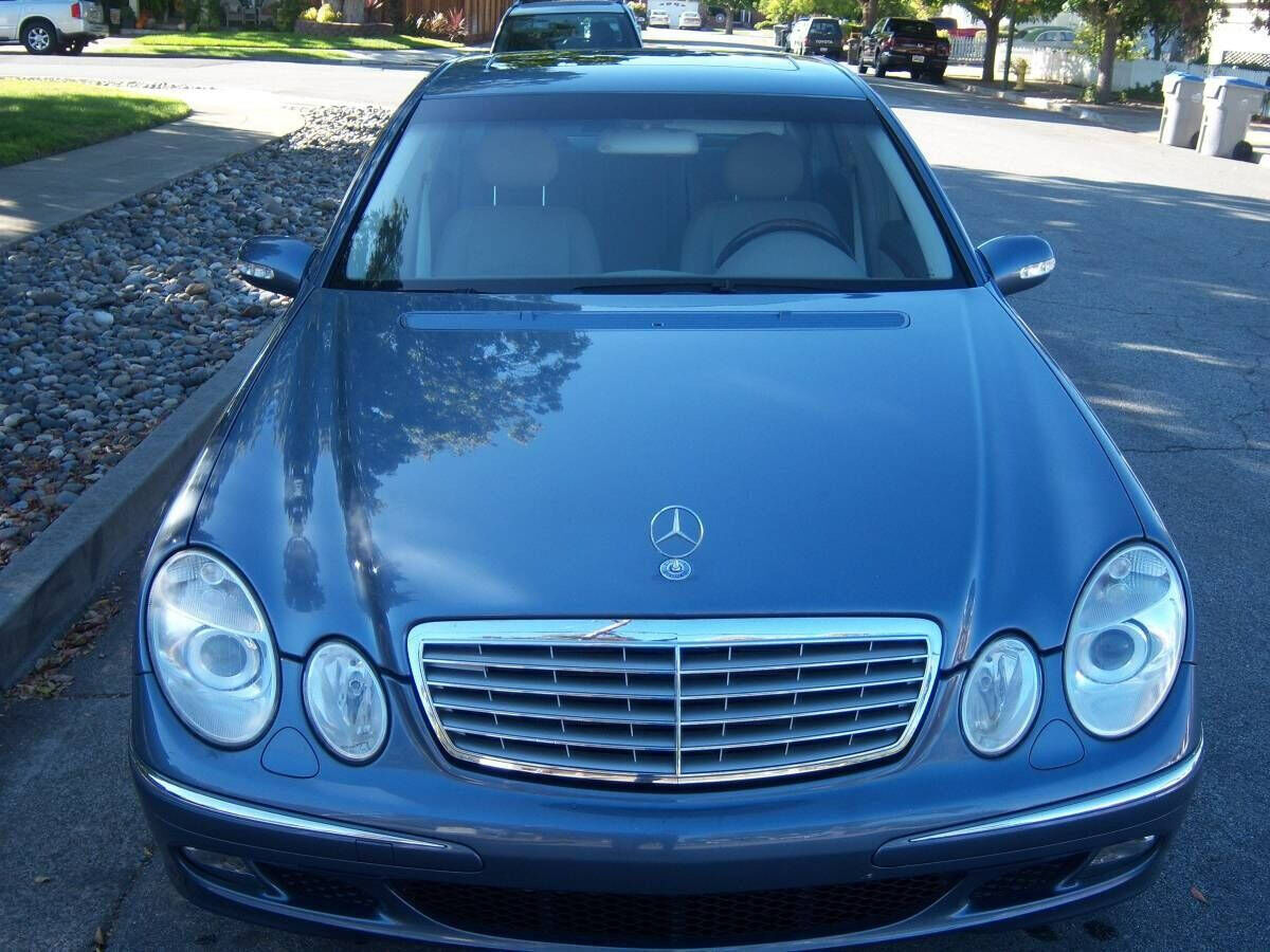 2005 MERCEDES-BENZ E-Class