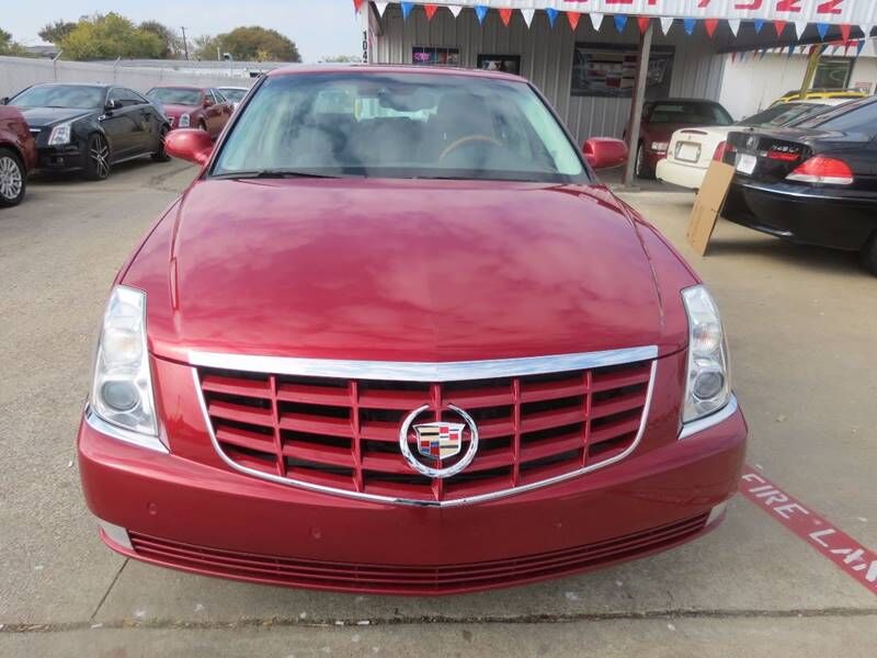 2011 CADILLAC DTS