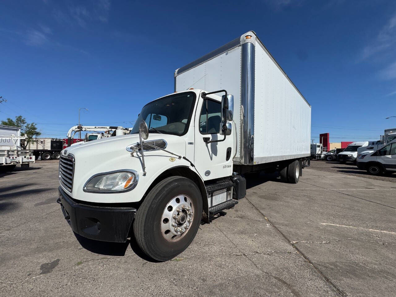 2014 FREIGHTLINER M2