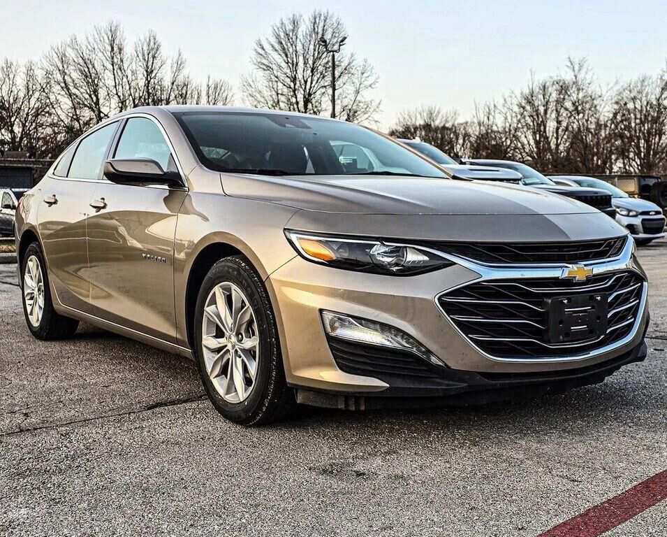 2025 CHEVROLET Malibu