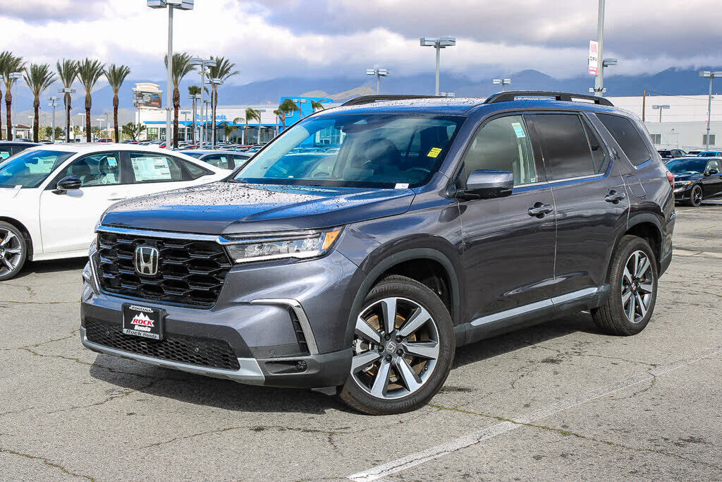 2025 HONDA Pilot
