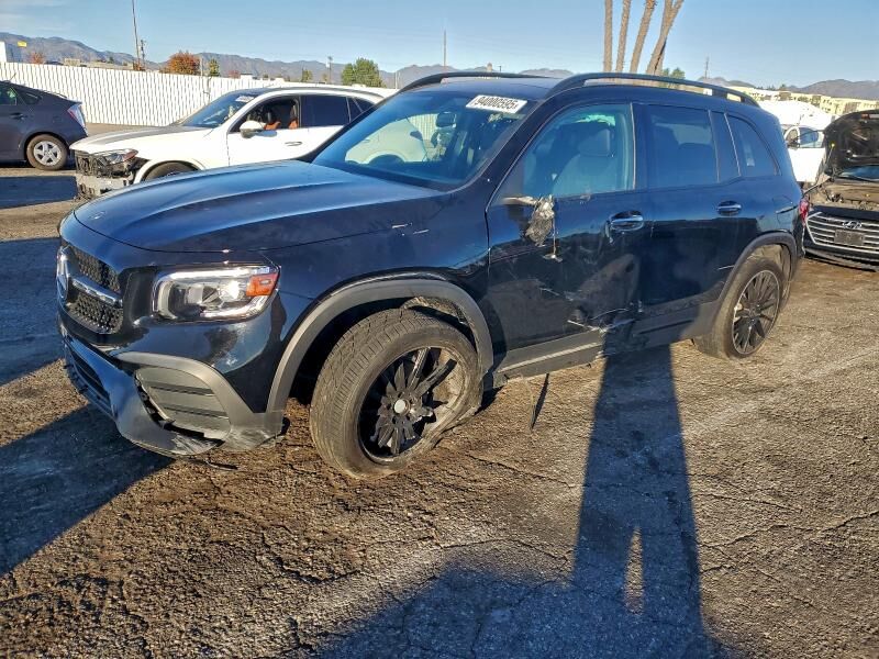 2023 MERCEDES-BENZ GLB-Class