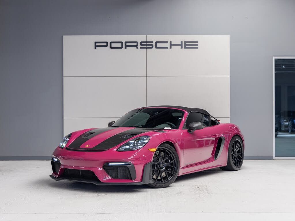 2024 PORSCHE 718