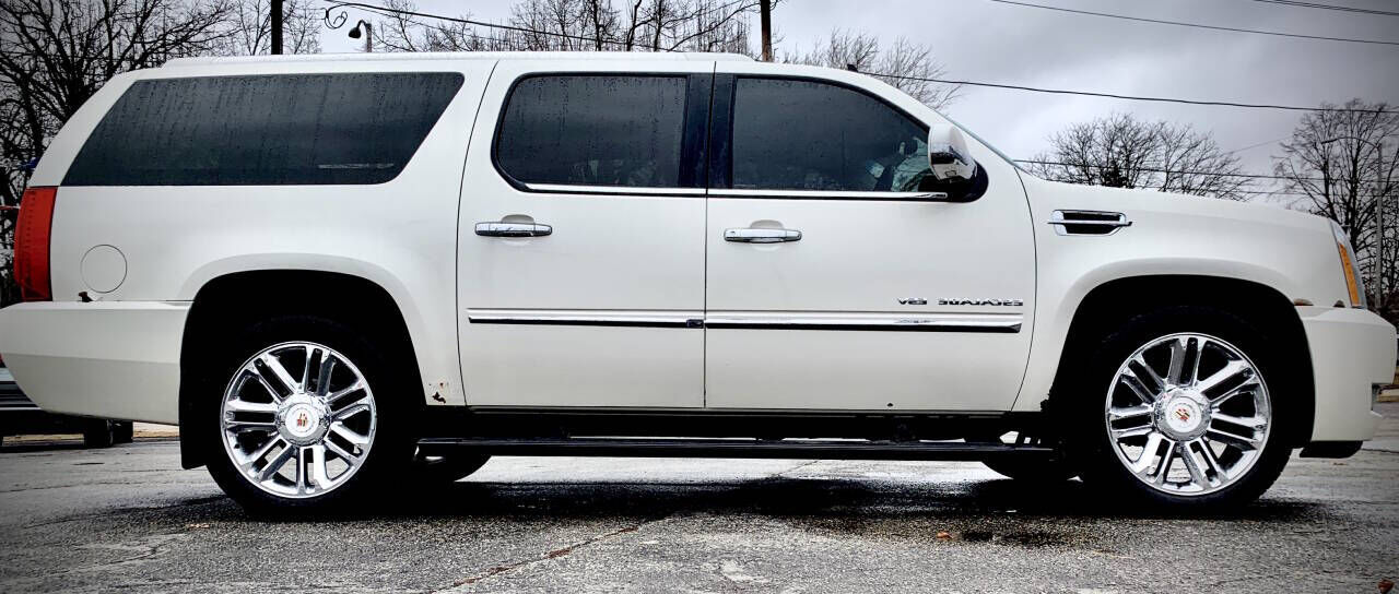 2013 CADILLAC Escalade