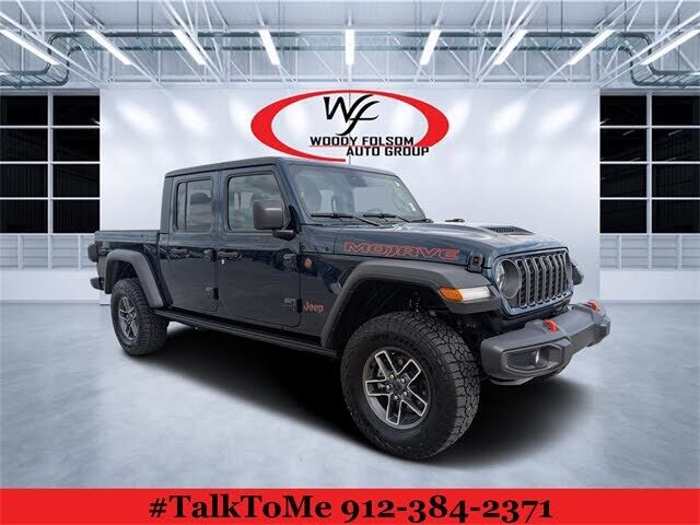 2025 JEEP Gladiator