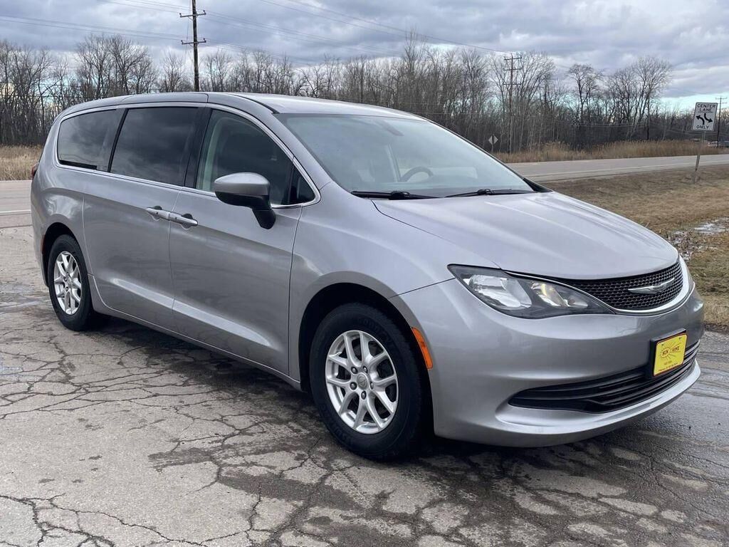 2017 CHRYSLER Pacifica