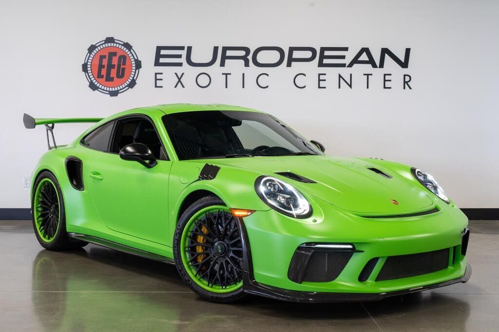 2019 PORSCHE 911