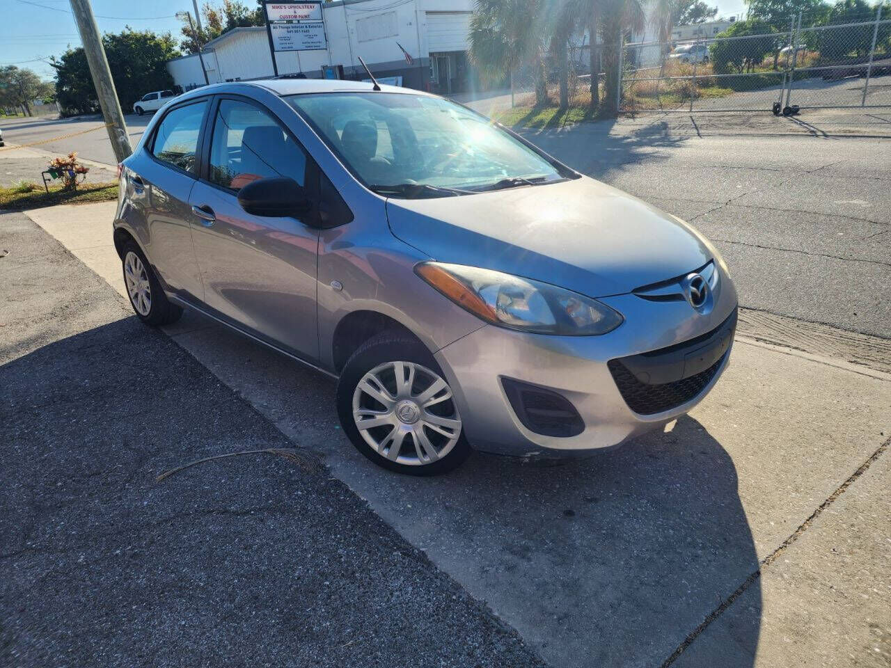 2012 MAZDA Mazda2