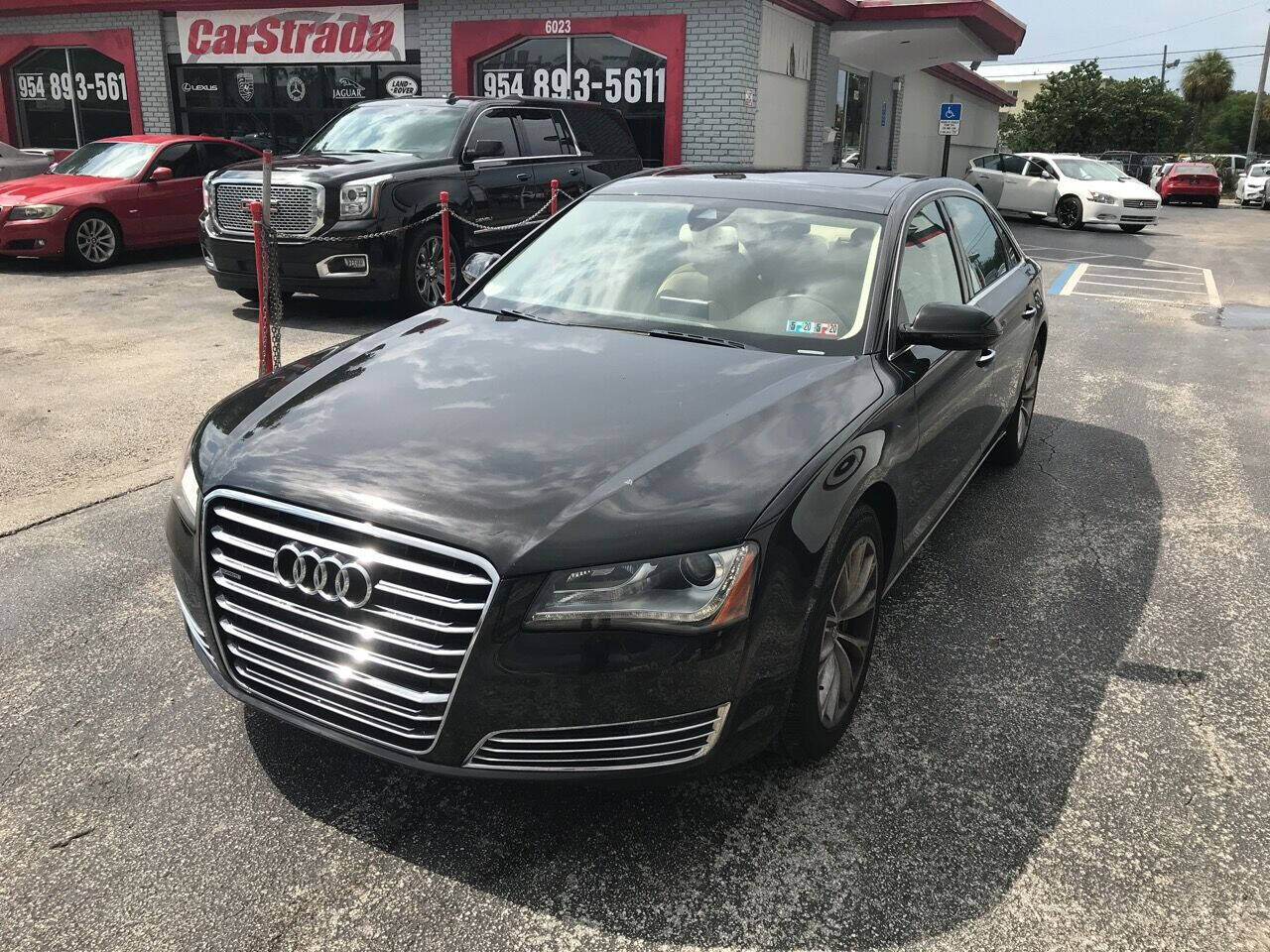 2012 AUDI A8