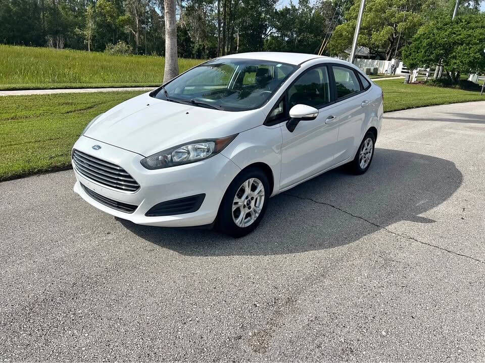 2016 FORD Fiesta
