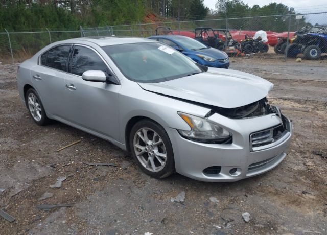 2013 NISSAN Maxima