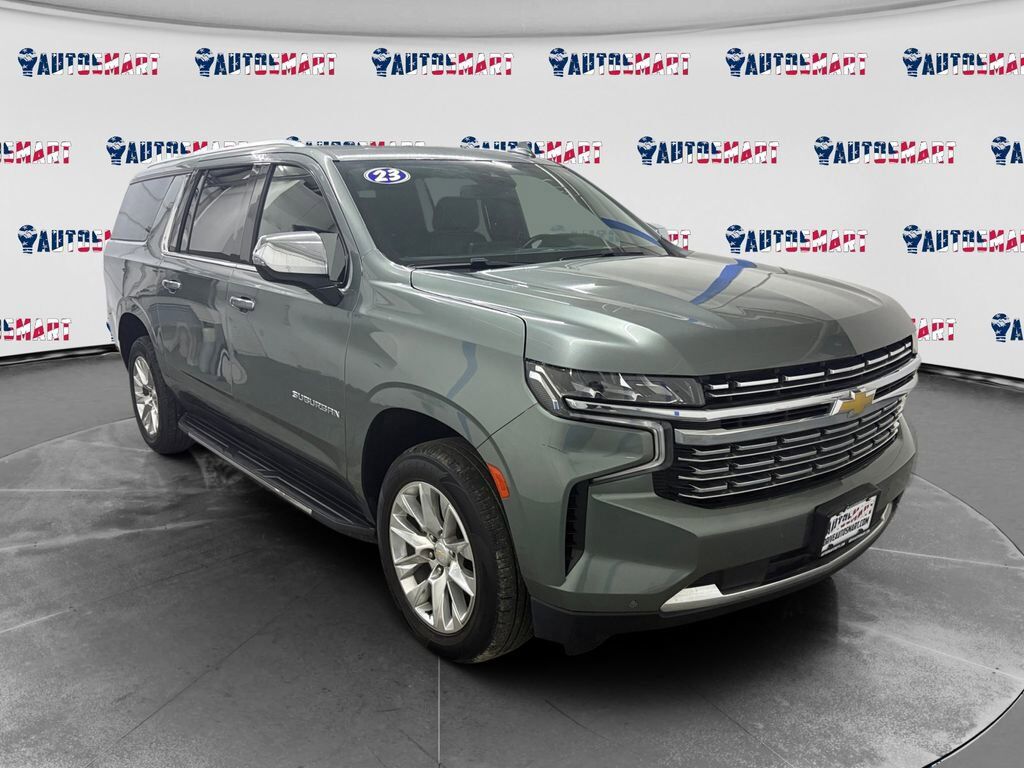 2023 CHEVROLET Suburban