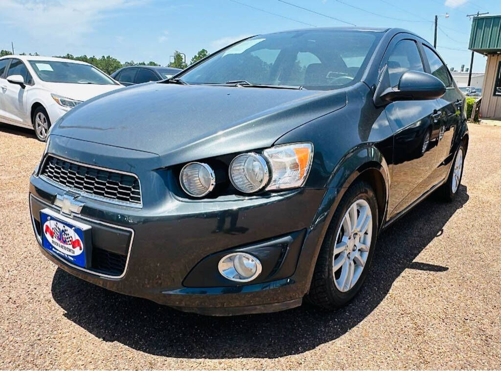 2015 CHEVROLET Sonic