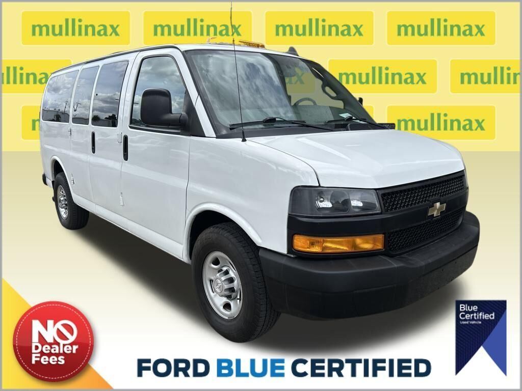2019 CHEVROLET Express