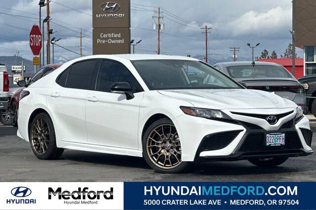 2023 TOYOTA Camry