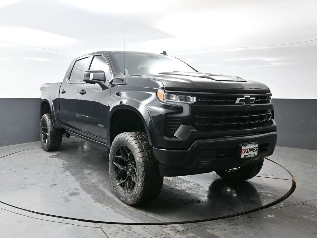 2026 CHEVROLET Silverado