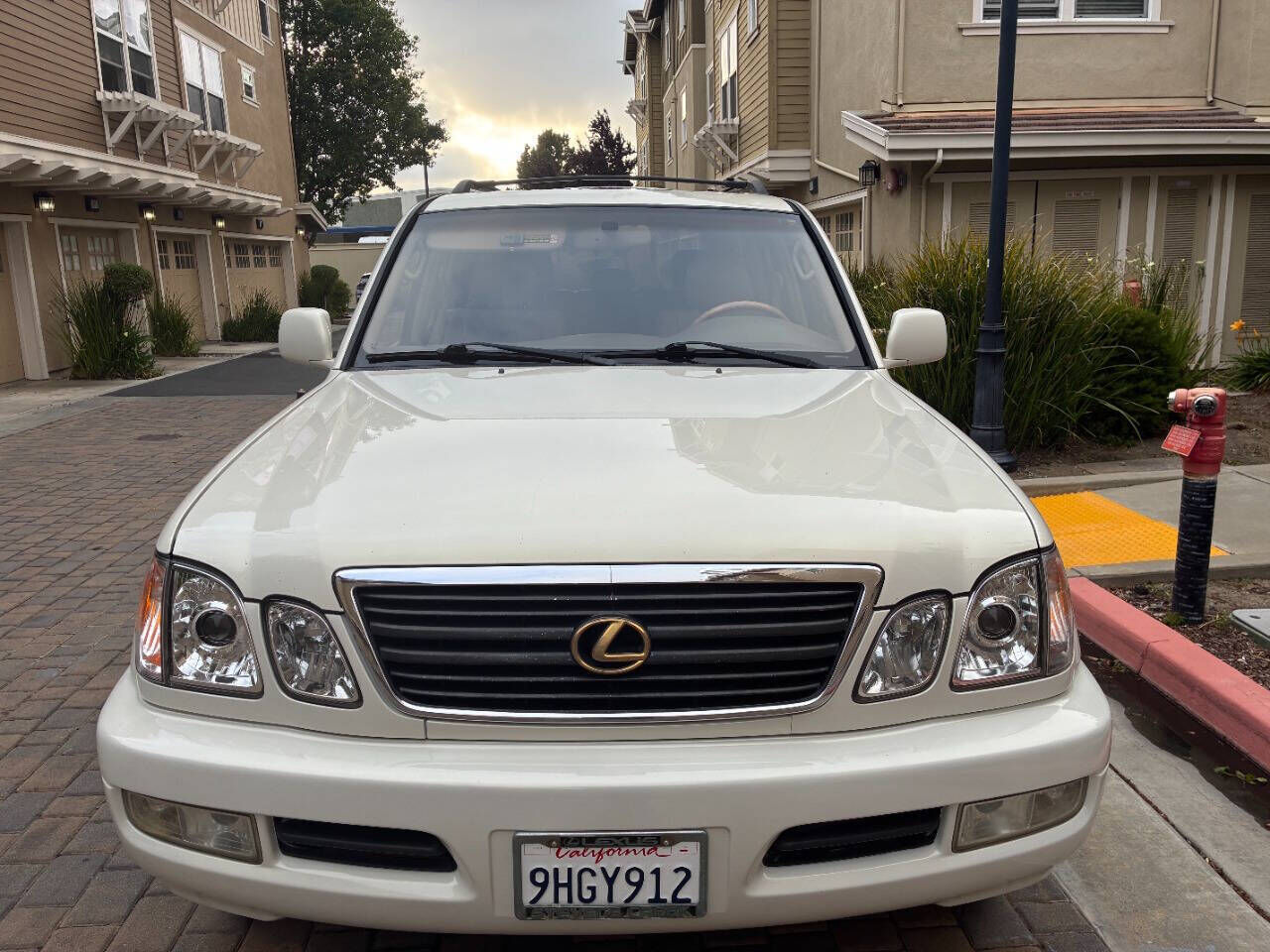 Lexus LX