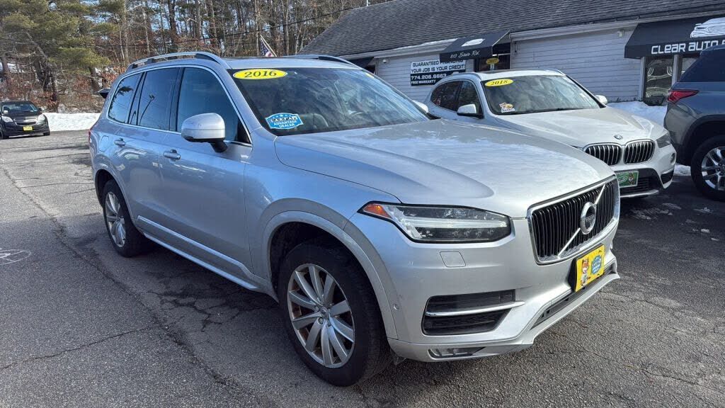 2016 VOLVO XC90