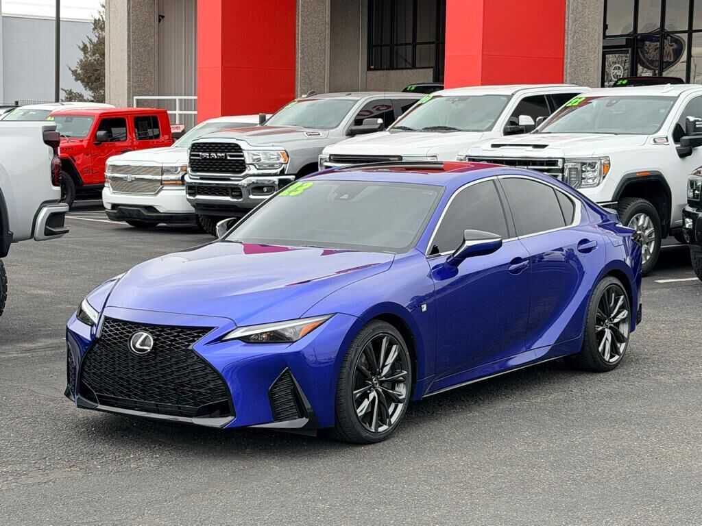 2023 LEXUS IS