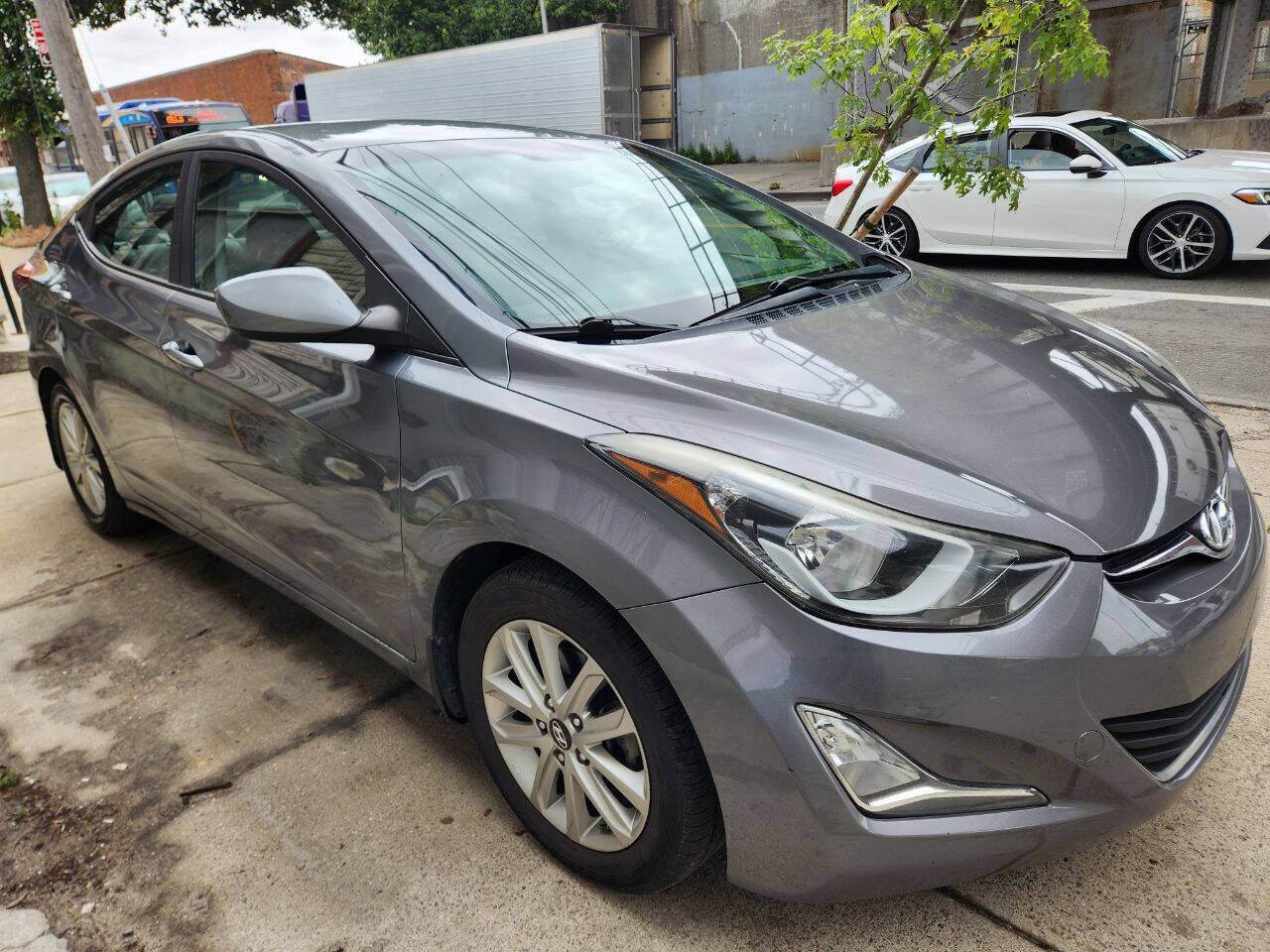 2016 HYUNDAI Elantra