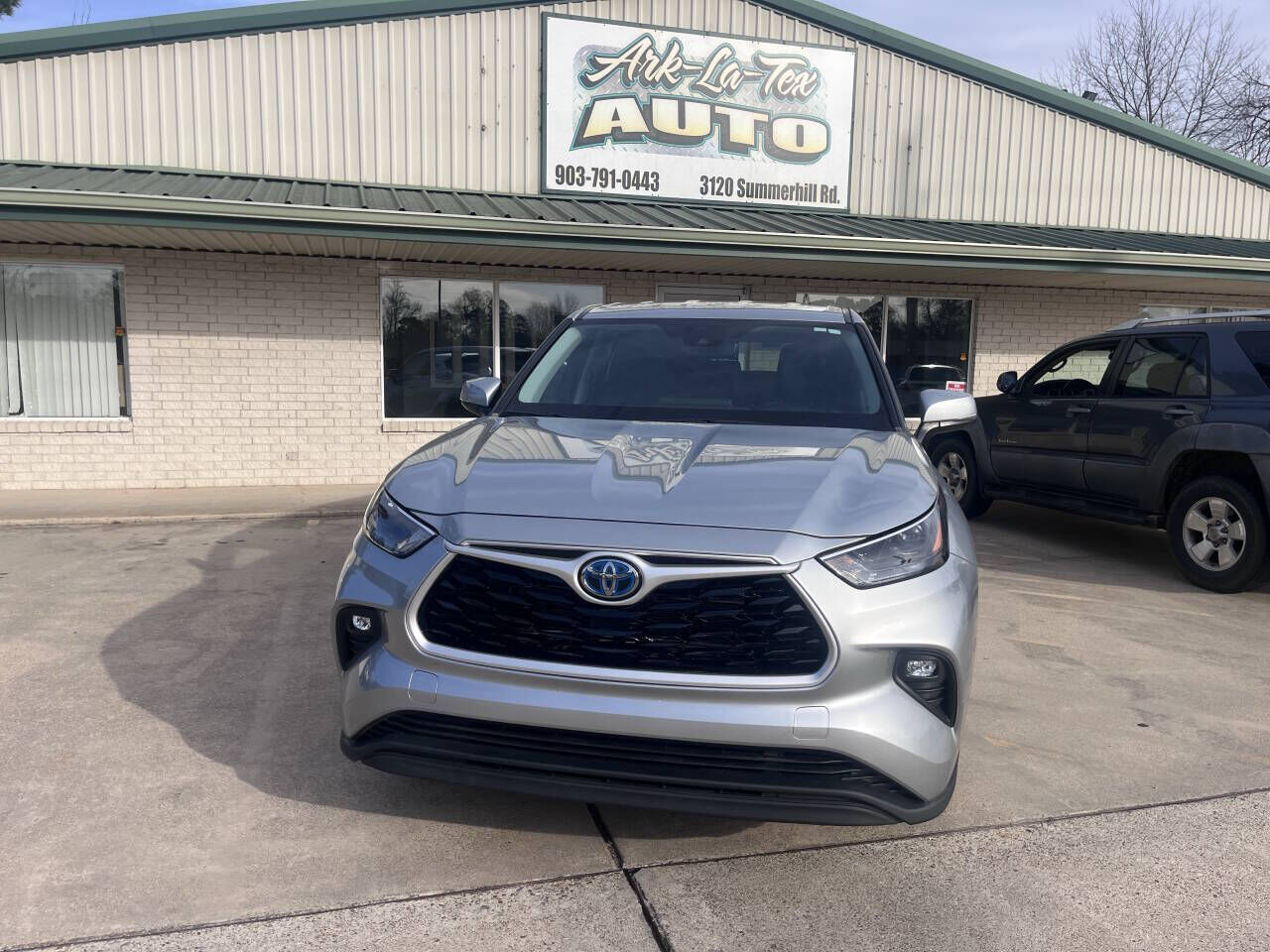 2023 TOYOTA Highlander