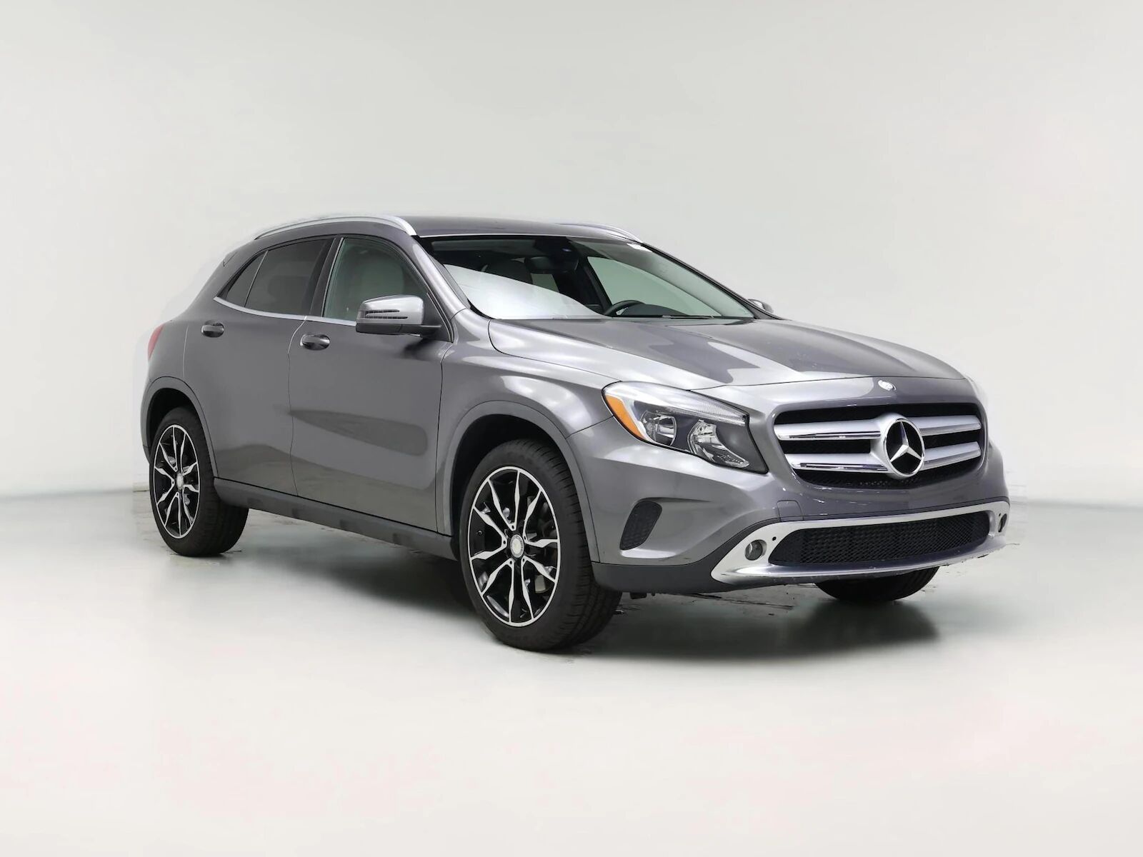 2017 MERCEDES-BENZ GLA-Class