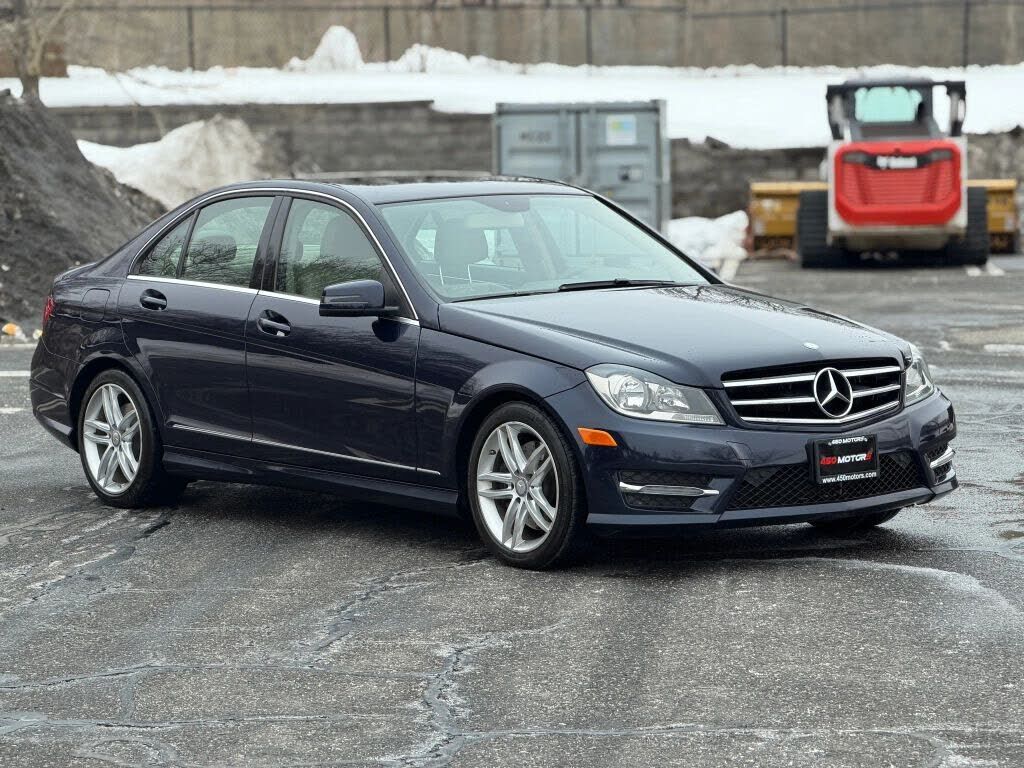 2014 MERCEDES-BENZ C-Class