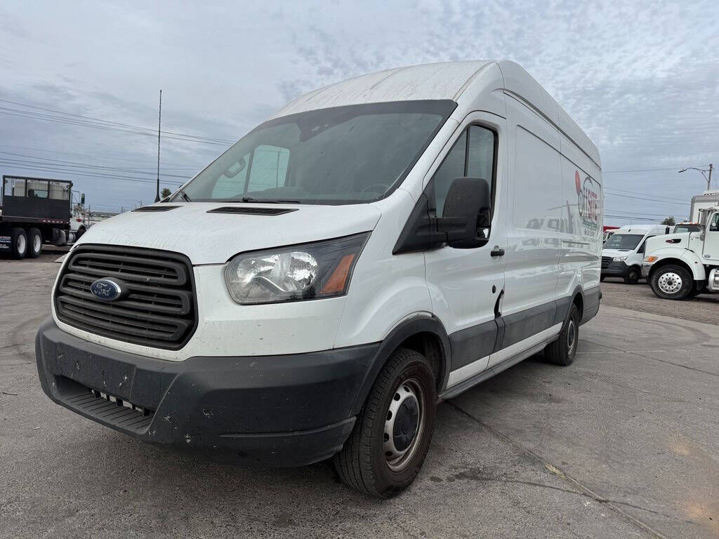 2019 FORD Transit