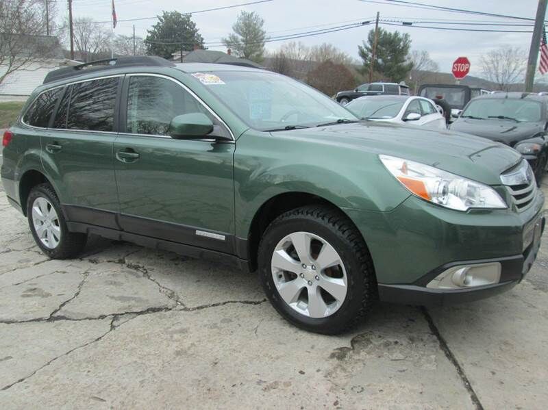 2010 SUBARU Outback