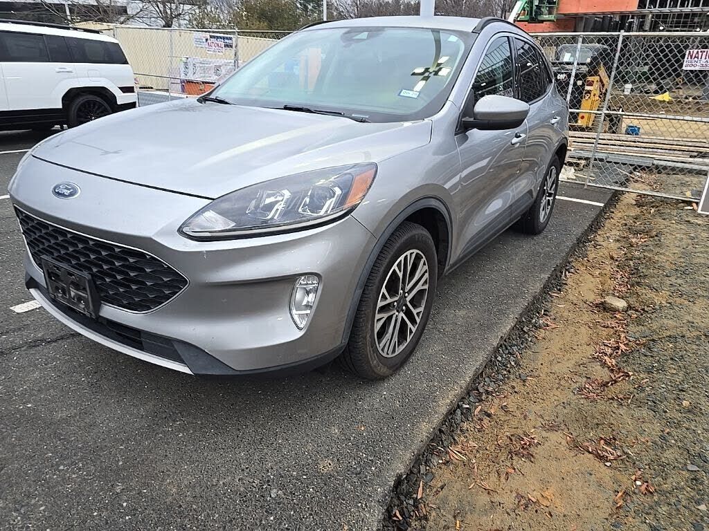 2021 FORD Escape