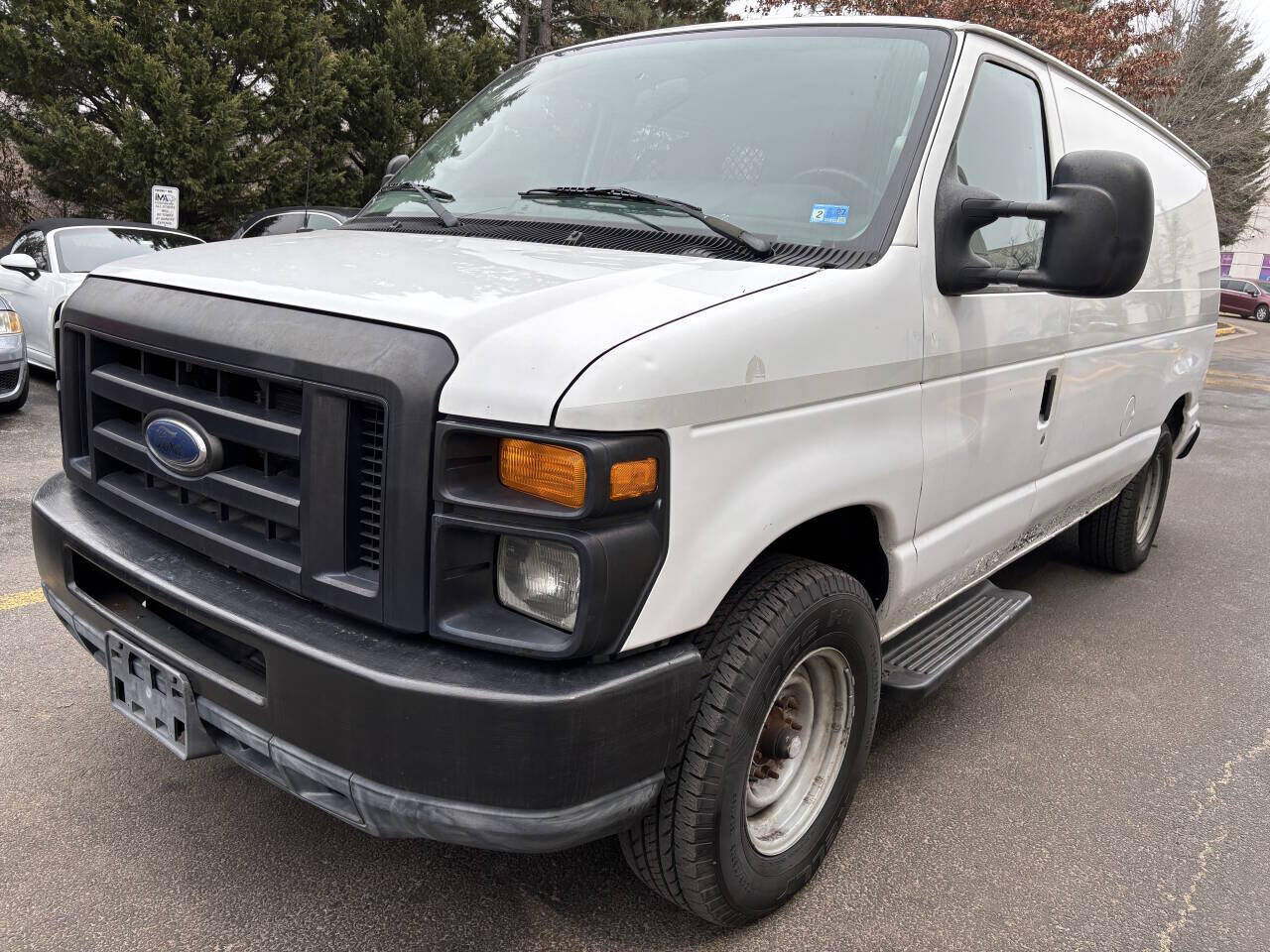 2011 FORD E-250