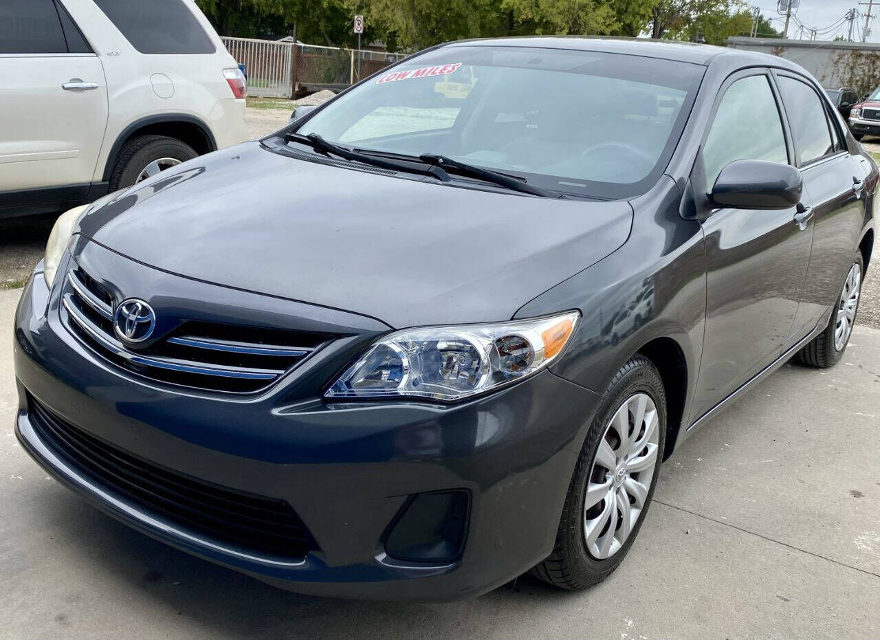 2013 TOYOTA Corolla