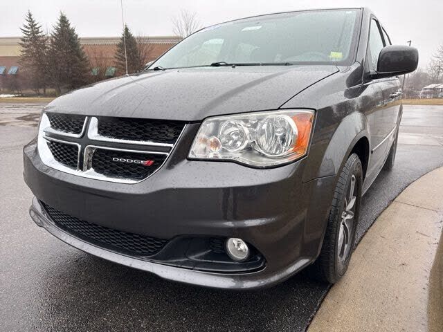 2017 DODGE Grand Caravan