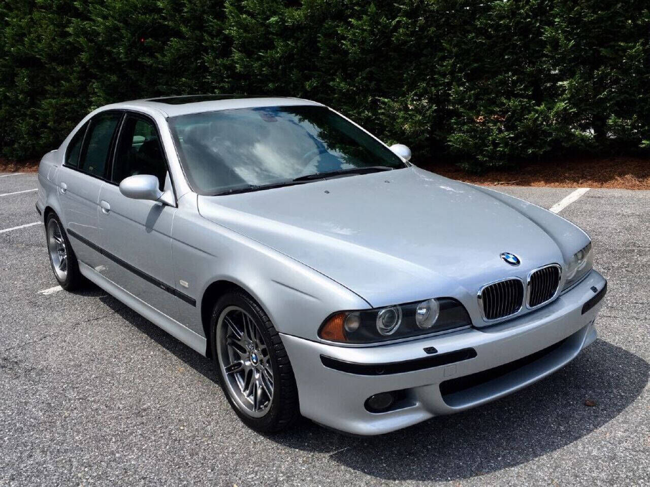 2003 BMW M5