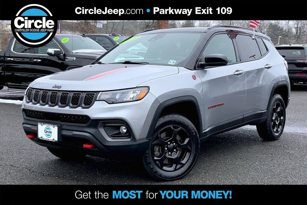 2023 JEEP Compass