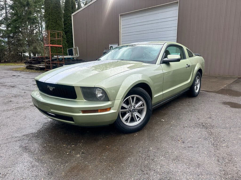 2005 FORD Mustang