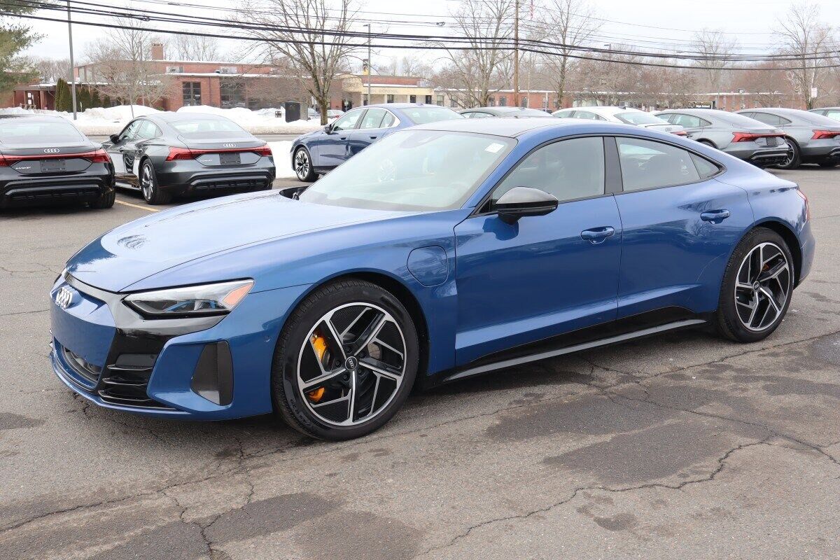 2024 AUDI RS e-tron GT