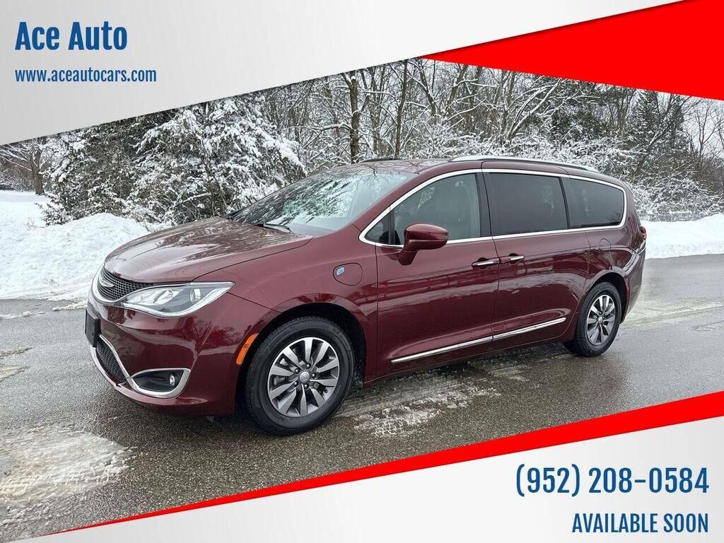 2020 CHRYSLER Pacifica