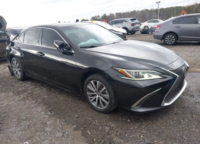 2019 LEXUS ES