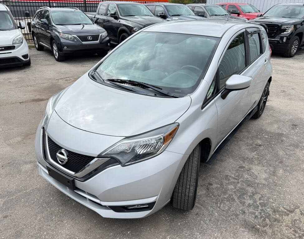 2017 NISSAN Versa