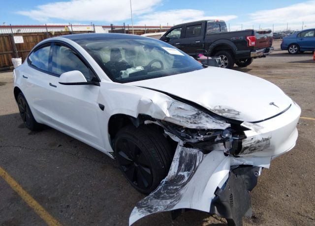 2026 TESLA Model 3