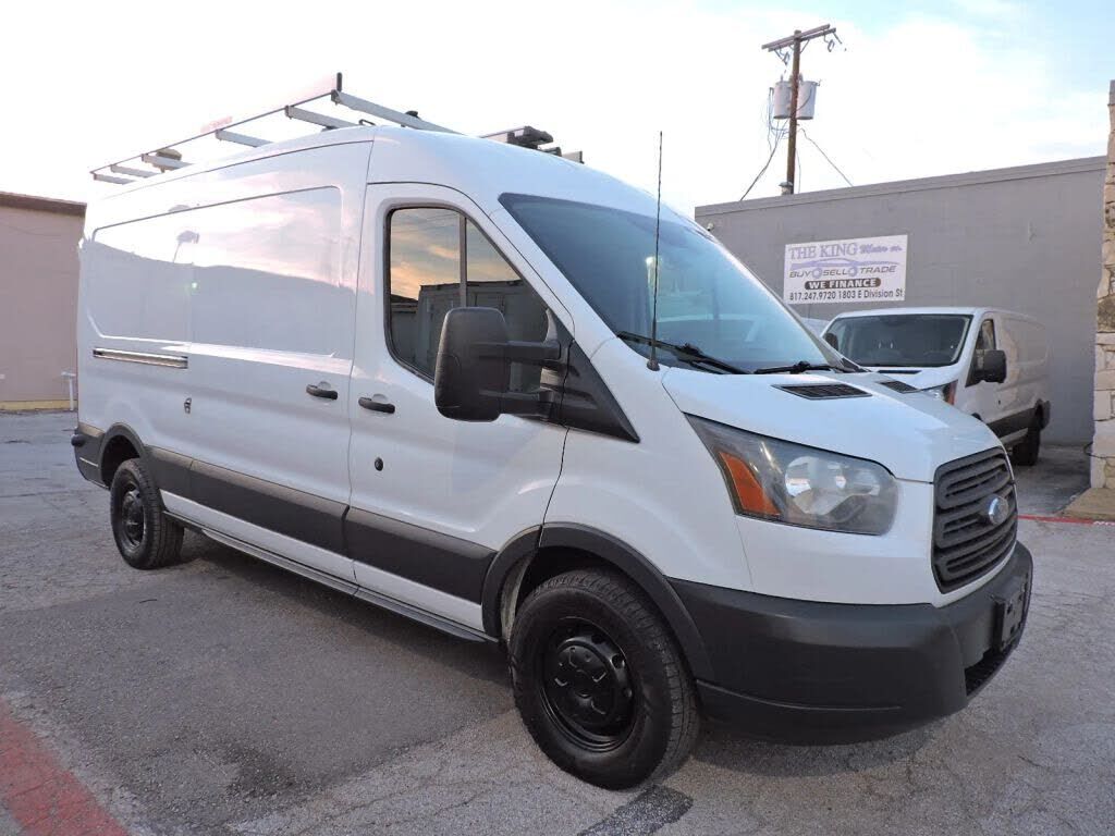 2015 FORD Transit