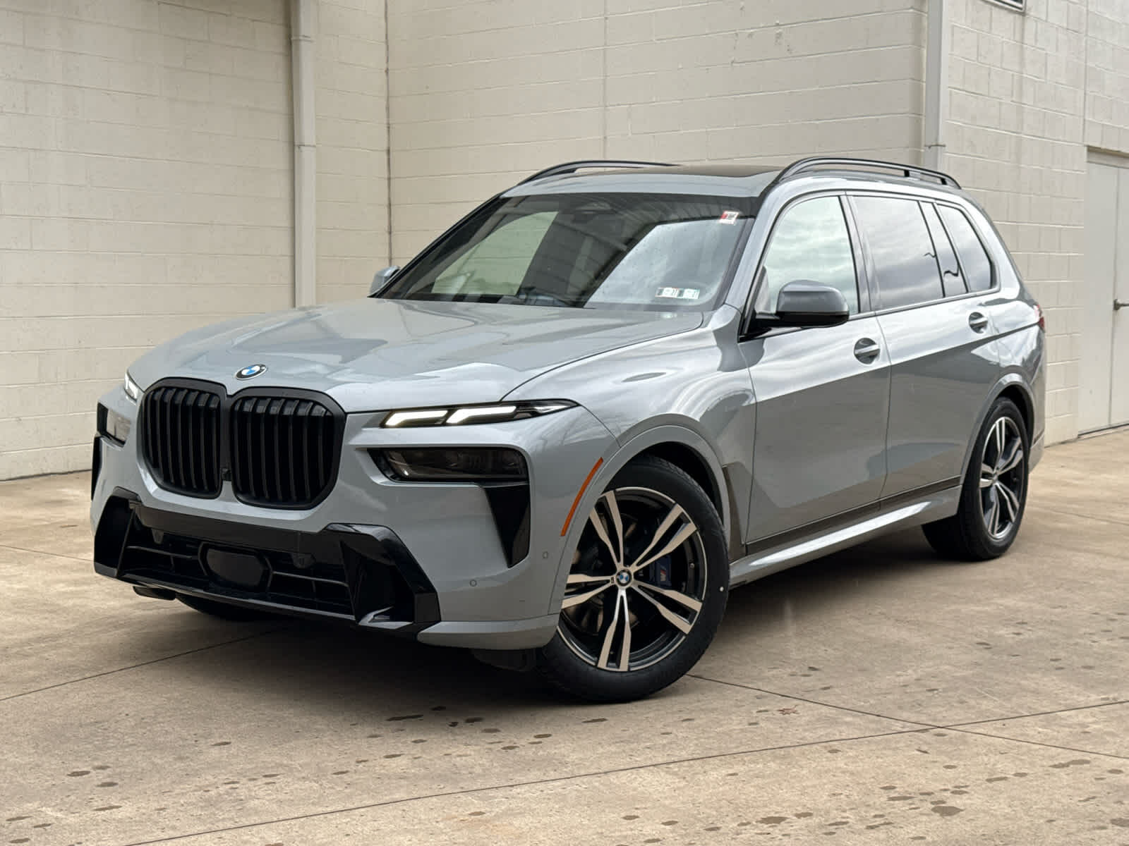2024 BMW X7