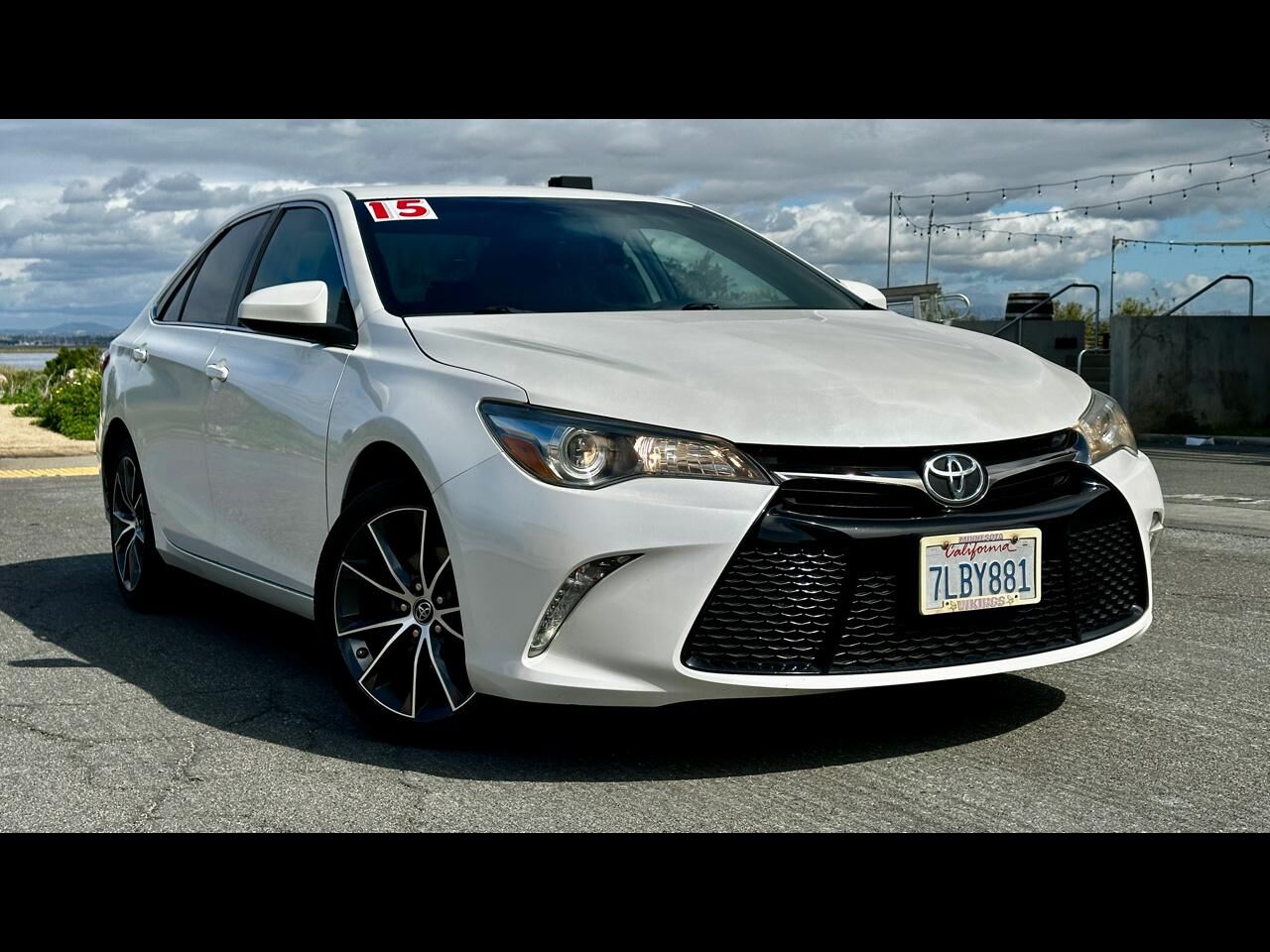 2015 TOYOTA Camry
